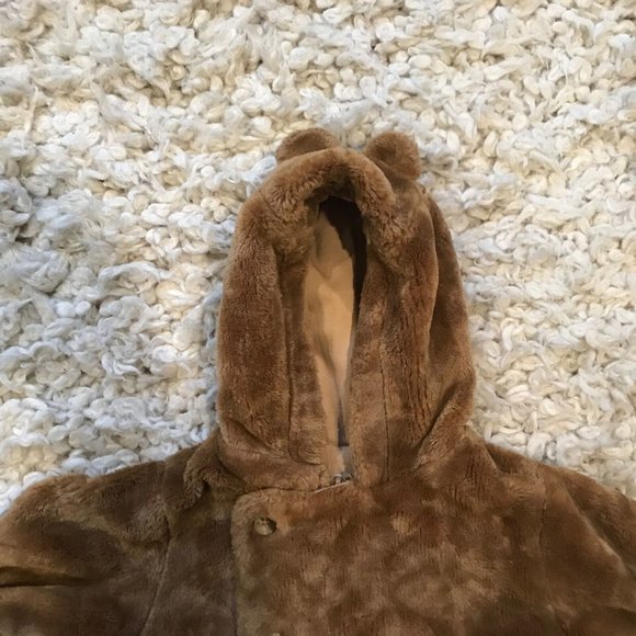 The Childrens Place Baby Luxuries Brown Bear Ears Zip Up/Button Snow Suit - 0-3m - Picture 5 of 6